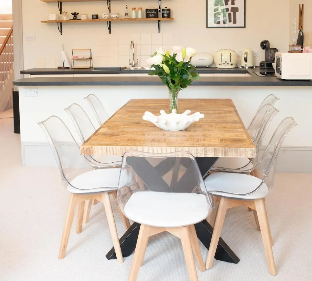 3-Bed Gem With Bath Abbey Views Villa 0*,